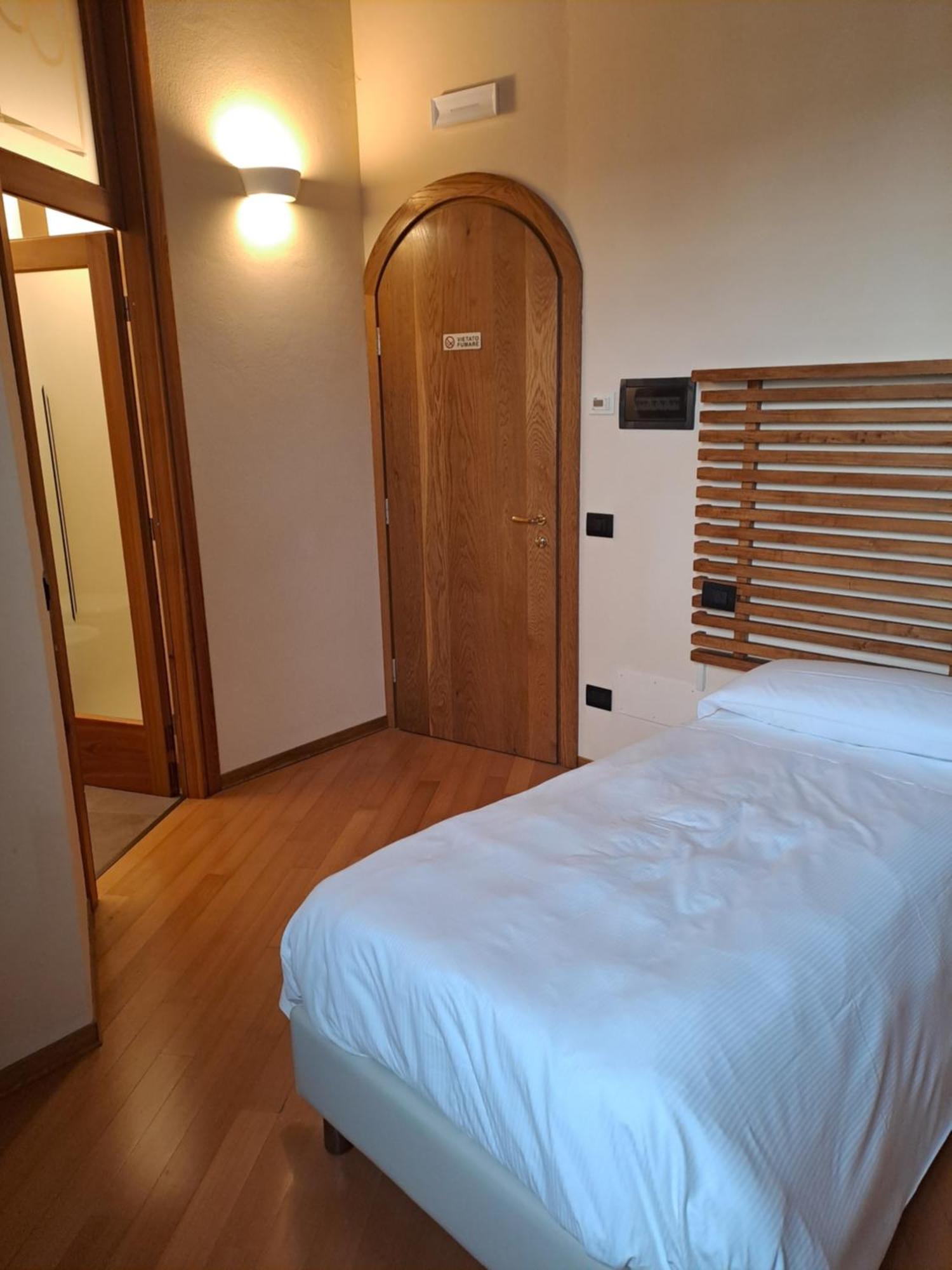 Agriturismo Cascina Farisengo Stagno Lombardo Eksteriør bilde